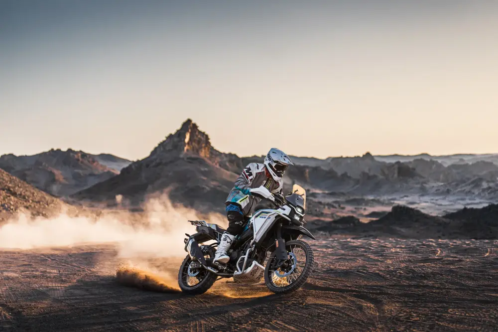 CFMOTO 450MT - Ruedas