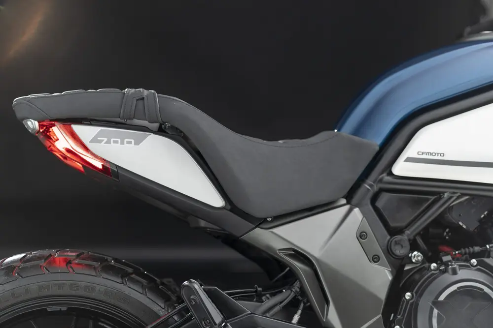 CFMOTO 700CL-X Heritage - Diseño
