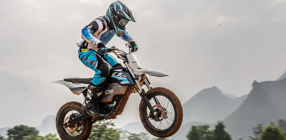 CFMOTO CX-5E - Potencia de hasta 1.5 kW